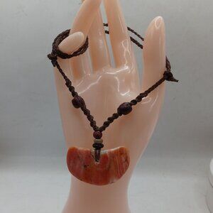 Unisex Macramé Mother-of-Pearl Shell Necklace Andean Craftsmanship Cusco